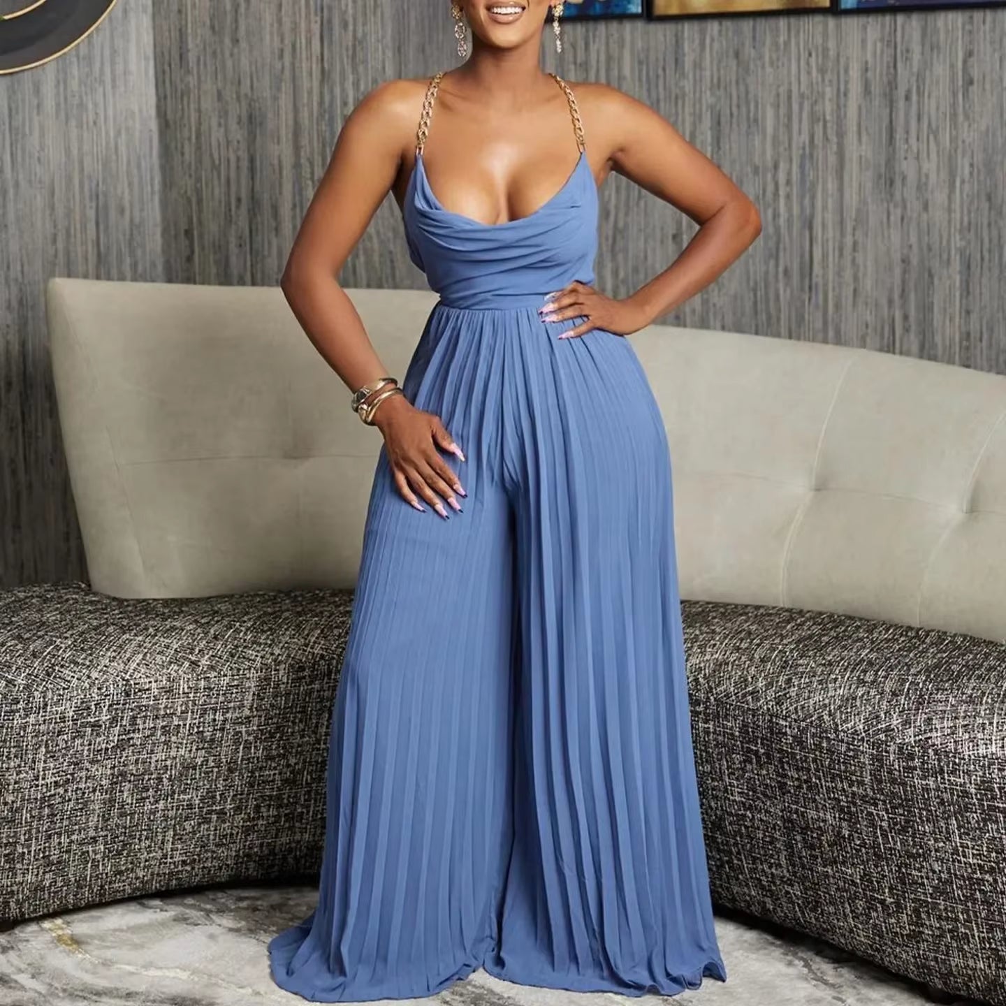 Pleated Wide-Leg Evening Jumpsuit – Sleeveless High-Waist Design