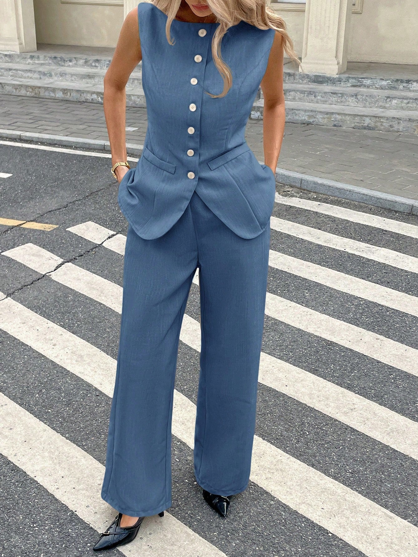 Siren Gaze Two-Piece Set – Sleeveless Button-Front Top & Wide-Leg Pants