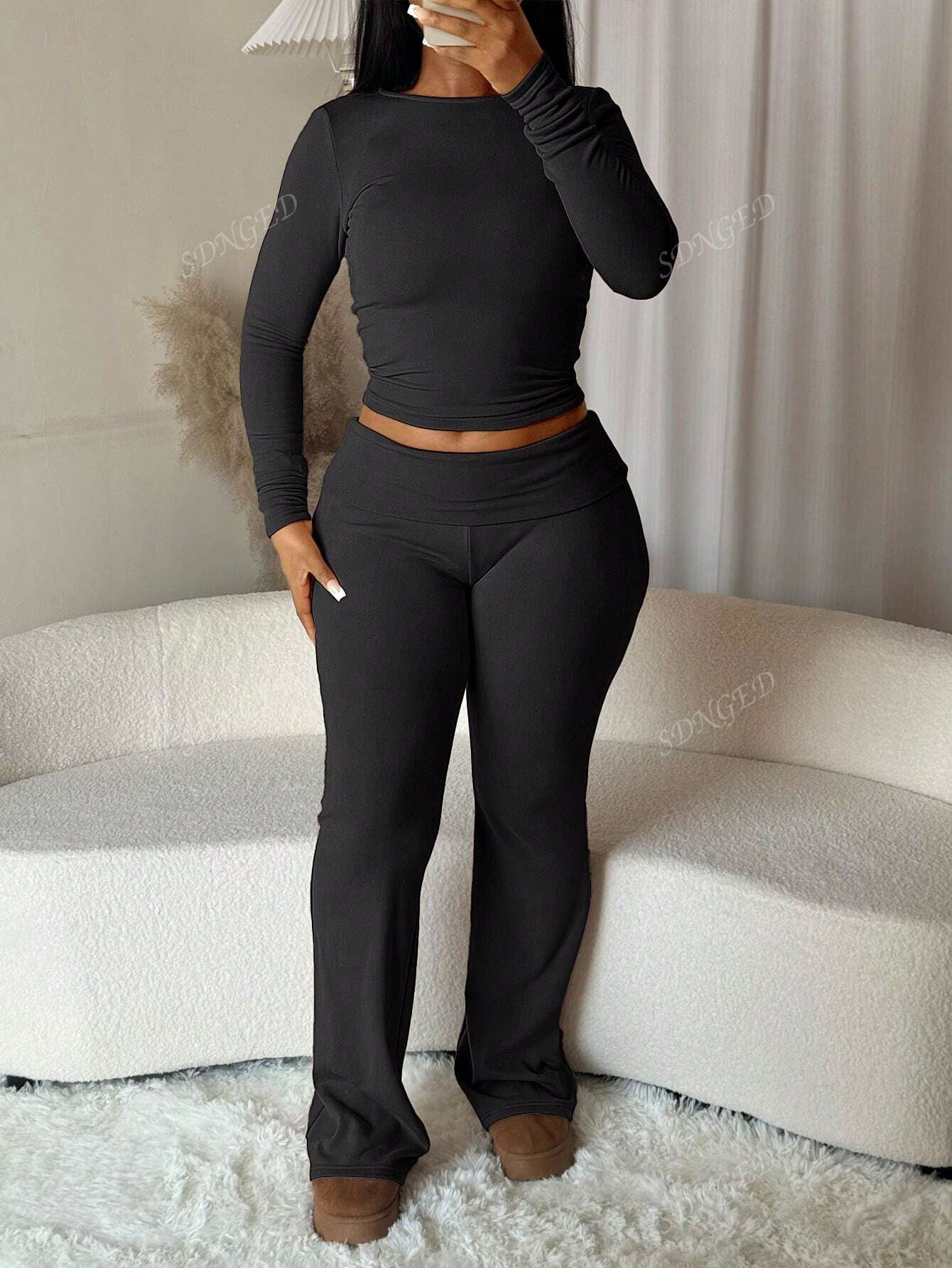 Essential Lounge Set — Long Sleeve Top & Matching Pants