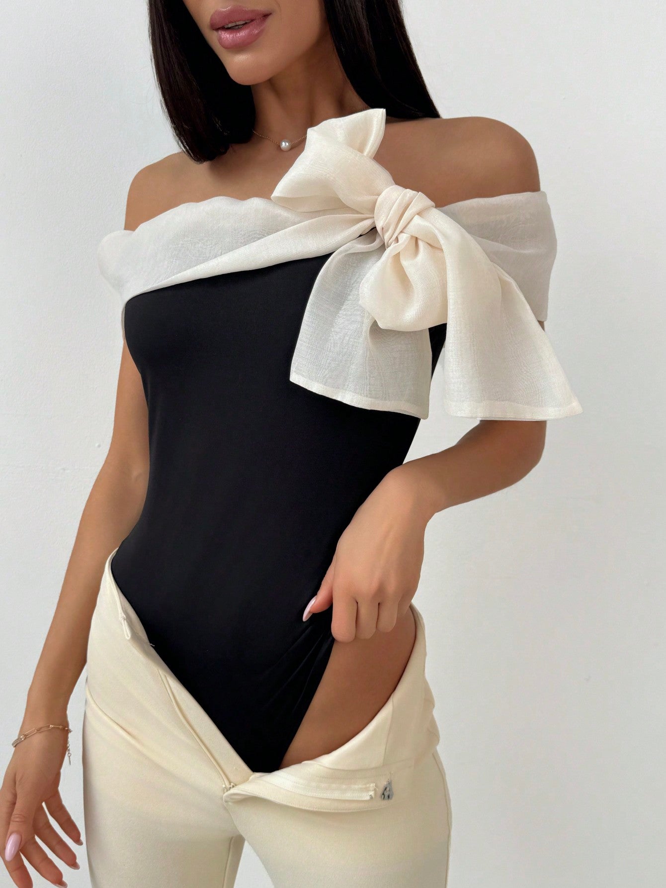 Firerie Black & White Contrast Color Bow Decorated off Shoulder Bodysuit  